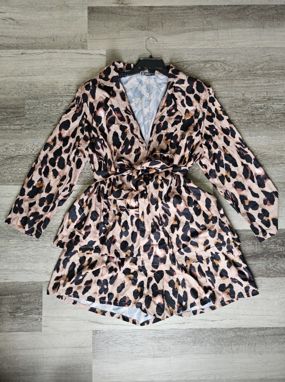 SHEIN Plus Size Leopard Print Blazer & Shorts Set with Belt - 3XL